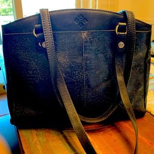 Patricia Nash Black signature map purse